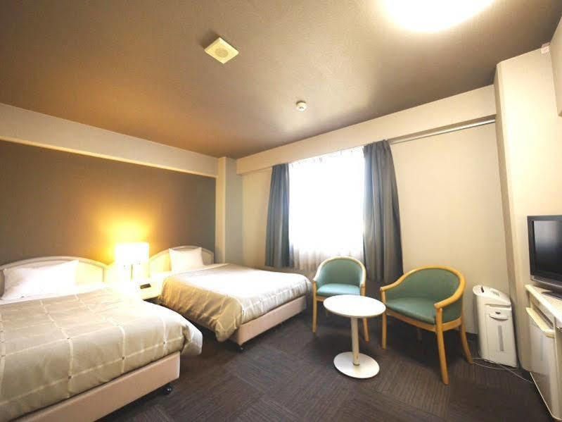 Hotel Route-Inn Kitamatsudo Ekimae Eksteriør billede